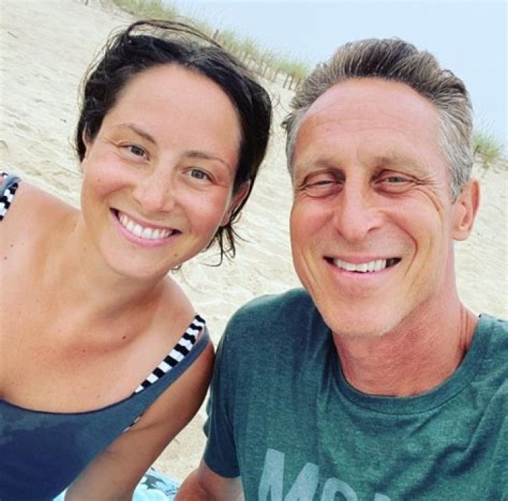 Unraveling The Plant-Powered Secrets Of Dr. Mark Hyman's Wife