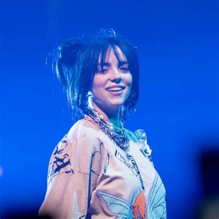 Unveiling Billie Eilish's Style: Discoveries And Insights
