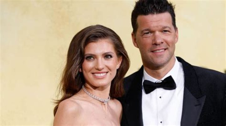 Unveiling Emilio Ballack's Girlfriend: A Journey Through Love