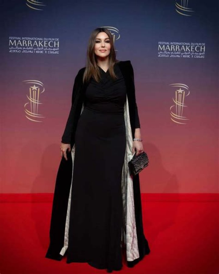 Unveiling Monica Bellucci's Height: Discoveries And Insights