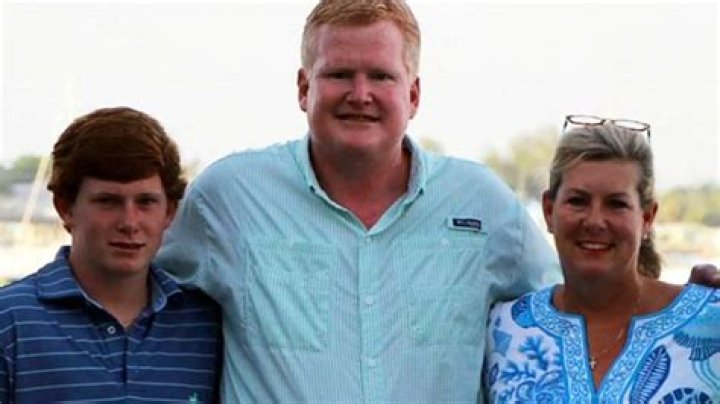 Unveiling Paul Murdaugh's Height: Unlocking New Insights