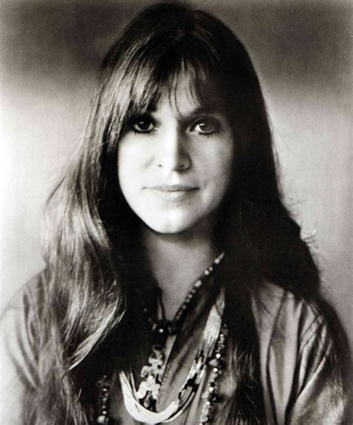 Unveiling The Cause Of Death: Melanie Safka And The Fight Against Cancer