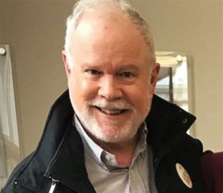 Unveiling The Cinematic Genius Of Gordon Gerwig: Discoveries And Insights