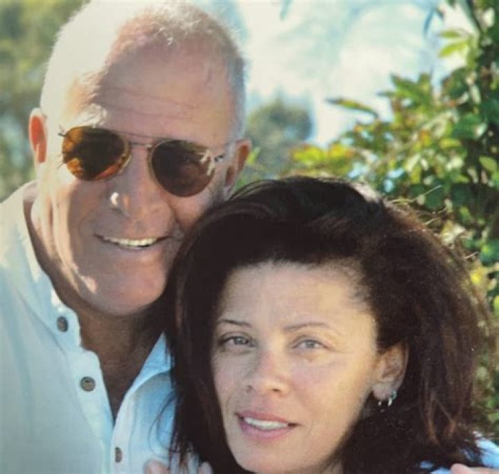 Unveiling The Legacy Of Jeff Wald And Helen Reddy: Exploring Their Wikipedia Page