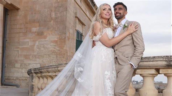 Unveiling The Life Of Vikkstar123's Wife: A Journey Of Love And Support