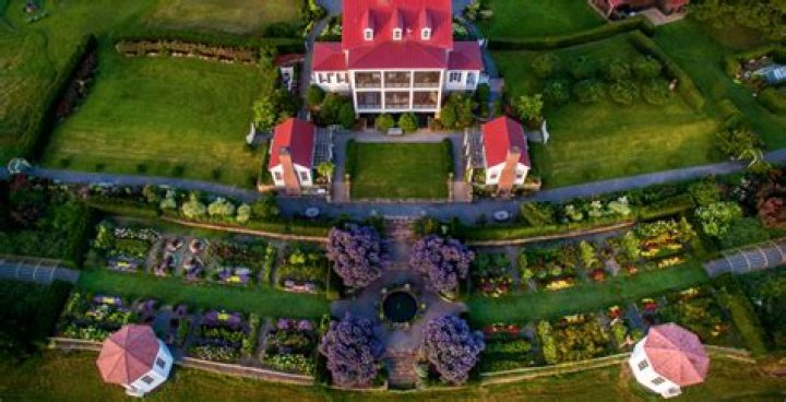 Unveiling The Secrets Of P. Allen Smith And J. Schwanke's Green Paradise