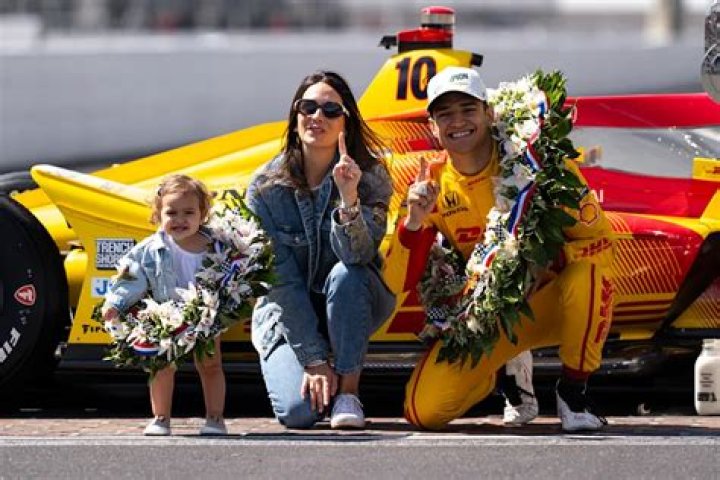 Unveiling The Supportive Force Behind Alex Palou: Discoveries About His Wife