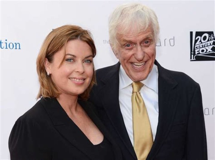 Who Is Dick Van Dyke? Wiki, Age, Height, Wife, Net Worth, Ethnicity
