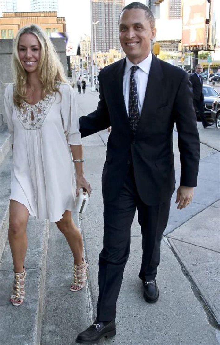 Who Is Harold Ford Jr.'s Wife? - Uncover The Personal Life Of The Politician