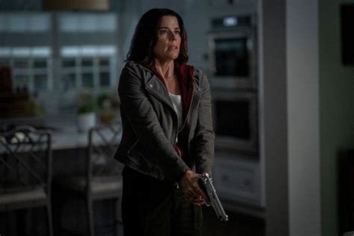 Who Is Neve Campbell's Beloved Partner? Uncovering The Details!