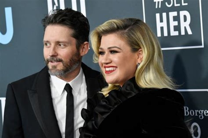 Why Did Kelly Clarkson Divorce: The Shocking Truth Unveiled
