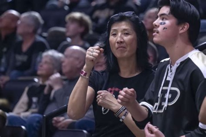 Zach Edey's Father's Towering Height: The Genetic Secret Behind His Own Stature